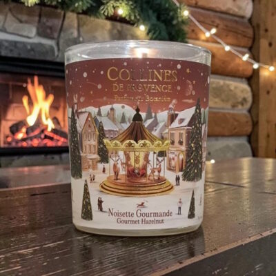 Bougie parfumée scintillante de Noël, 75gr, senteur "Noisette gourmande", de Collines de Provence