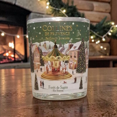 Bougie parfumée scintillante de Noël, 75gr, senteur "Forêt de sapin", de Collines de Provence